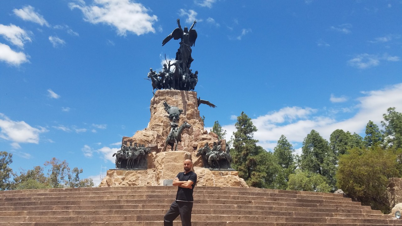 Mendoza: José de San&nbsp;Martín